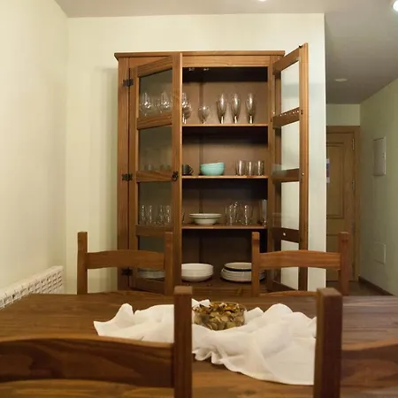 Apartment Toran *