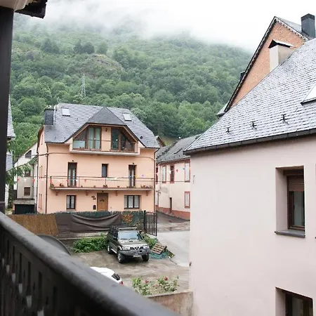Toran Apartamento